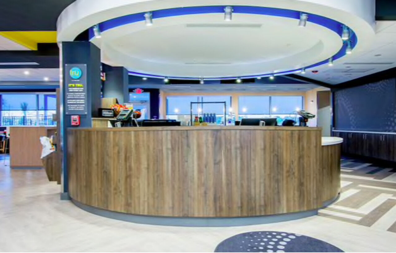 Tru By Hilton Lafayette River Ranch Exteriör bild